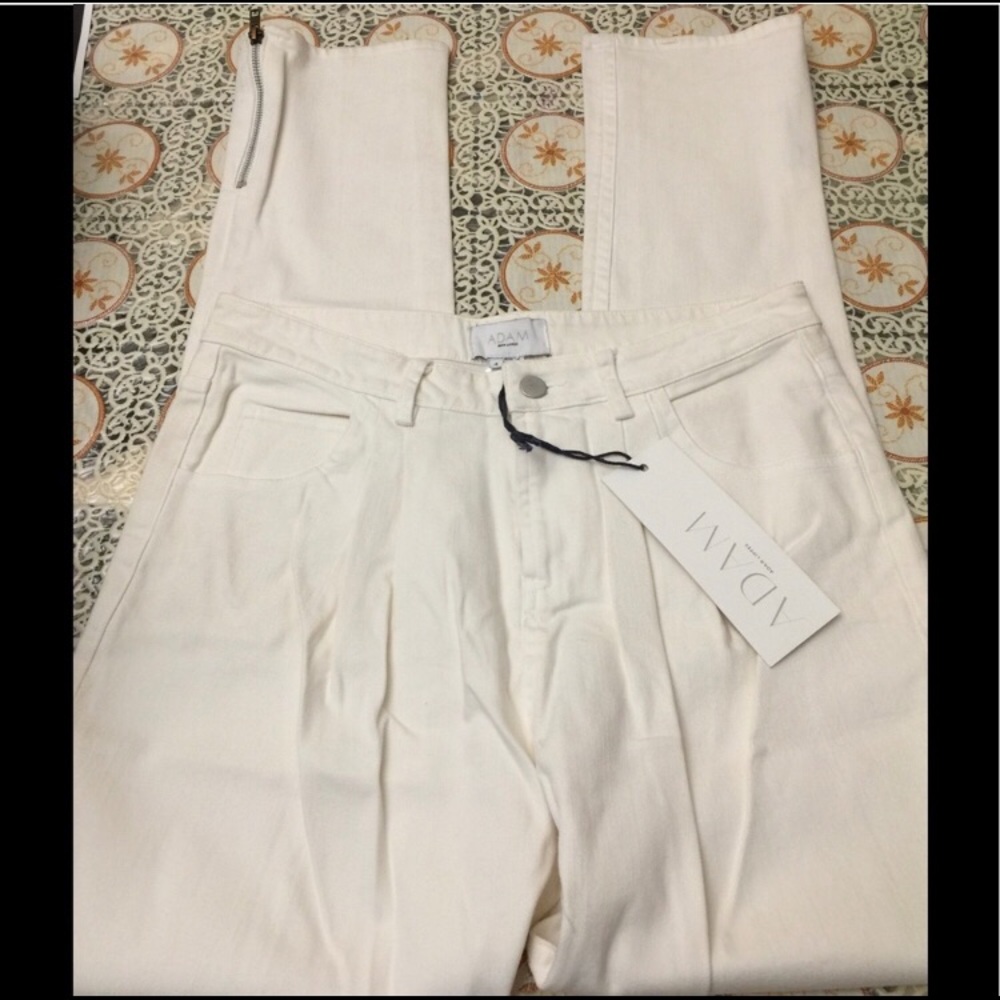ADAM LIPPES PANTS, SZ 4, NWT, off white.